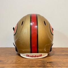 取引中))アメフト用ヘルメット　金ラッカースプレーの画像