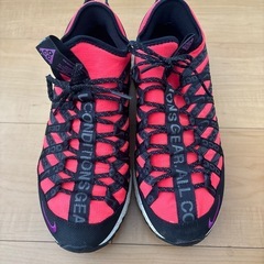 中古 nike アウトドアシューズ 赤/黒 メッシュ