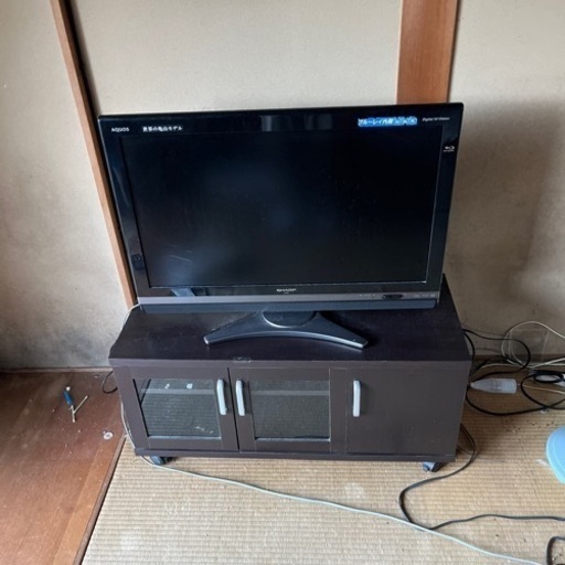 液晶テレビ　テレビ台付き