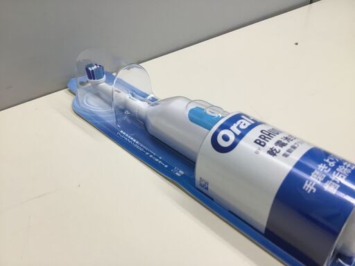 ブラウン 電動歯ブラシ オーラルB プラックコントロール DB400N ホワイト 「管理No4」