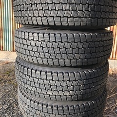 
中古スタッドレスタイヤ4本　 グッドイヤー　アイスナビカーゴ165/80R13 94/98N  の画像