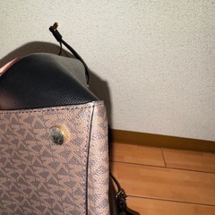 MICHAEL KORS  MKシグネチャー トートバッグ③の画像