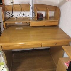 学習机（分解済み）の画像