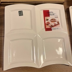 お皿の画像