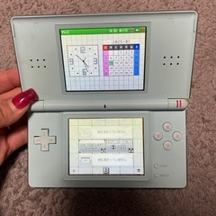 お取引中　Nintendo DS lightの画像
