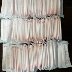 【未使用】母乳パッドの画像