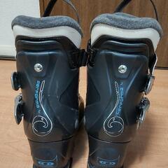 【値下げ】スキー ブーツ　SALOMON 23〜23.5㎝　※補修ありの画像