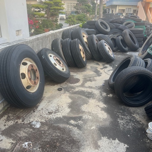 トラック用タイヤ　格安販売