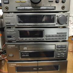 昔のパイオニアカセットデッキ（スピーカー無し、ジャンク品）の画像