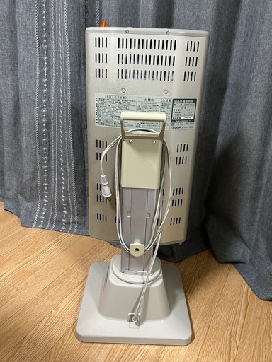 ⑥ダイキン　セラムヒート　　シルバー