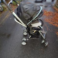 ベビーカーの画像