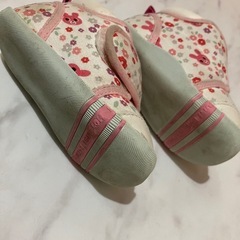 ベビーシューズ女の子12cmの画像