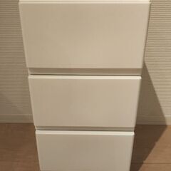 ニトリ　プラスチック収納　白の画像