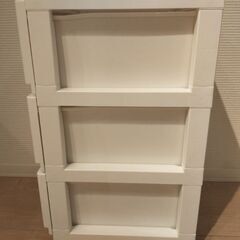 ニトリ　プラスチック収納　白の画像