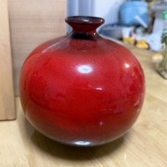 たち吉 創作陶器 花瓶 花生 赤の画像