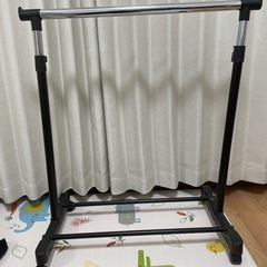 ハンガーラック
