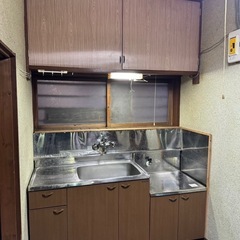 🉐 5月末までの家賃が完全無料　🉐初期費用も無料🉐　★戸建賃貸物件　★東毛呂駅まで徒歩7分（500m）   ★事務所利用可能　★法人契約可能　★法人登記可能　★シングルマザー大歓迎　★高齢者歓迎　★生活保護歓迎　★ペット飼育可能　★DIY可能 　★3DKの２階建戸建　★お風呂・トイレ別　★ 台所シングル水栓新品設置　★モニター付きインターホン新品設置 - 入間郡