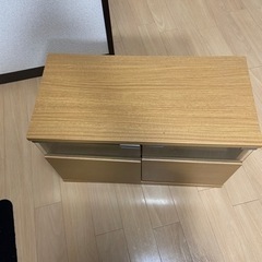 テレビ台
の画像