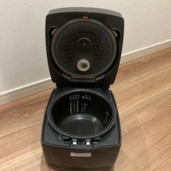 交渉中　三菱　炊飯器　炭炊釜　NJ-V10J2　　の画像