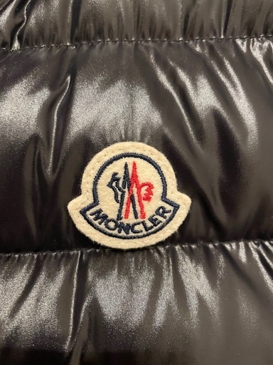 【3/17値下げしました】※正規品※MONCLER モンクレール　ダウンベスト
