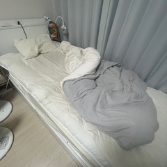 シングルベッド