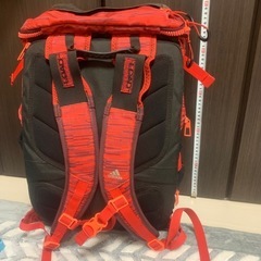 アディダスリュック　オプスバックパック グラフィック　26L　ビビッドレッドS13　【adidas|アディダス】サッカーフットサルバッグbcj71-ah6629の画像