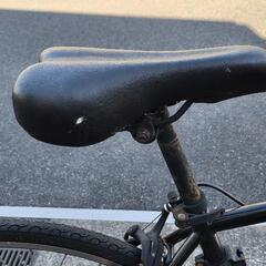 【ジャンク】クロスバイク 自転車 シティサイクル 700C 700×28C 27インチ シマノ 7段変速 おしゃれ 軽量 通学通勤 街乗り メンズ レディース 大人用 ARCHNESS CRB7007-3の画像