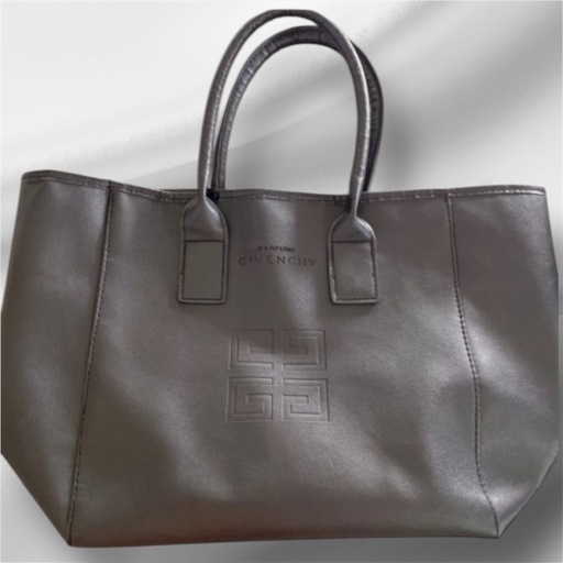 ジバンシー トートバッグ カバン givenchy