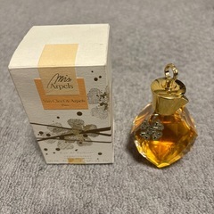 【値下げしました】中古品 Van Cleef & Ariels 香水の画像
