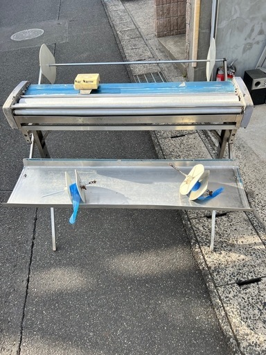 お話し中 クロス糊付け機械 手動