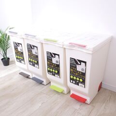 ★新品未使用★ ゴミ箱 スライドペダルペール  45L レッド キャスター付 車輪 日本製の画像