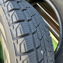 ヨコハマ　アイスガード　225/60R18 スタッドレスの画像