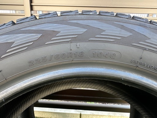 ヨコハマ　アイスガード　225/60R18 スタッドレス