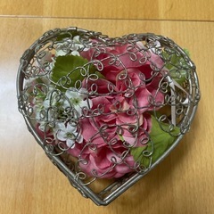 フラワー　ハート　飾り　置物　造花の画像