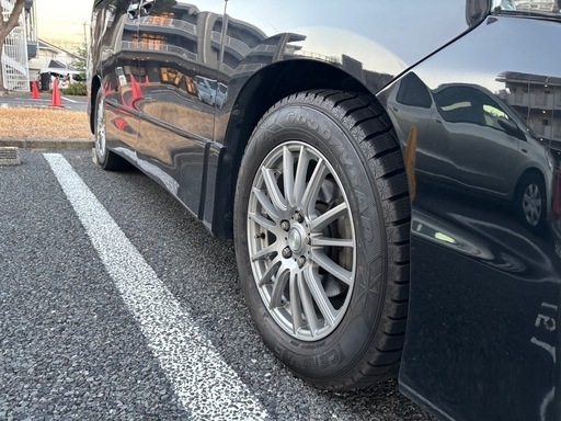 ウェッズ WEDS ravrion selzer ホイール225/60R17スタッドレスタイヤ　4本セット