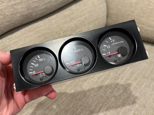 BNR32 スカイライン GT-R GTR 純正 ノーマル 3連メーター 油圧計 電圧計 ブースト計 05U00 2R1-1156