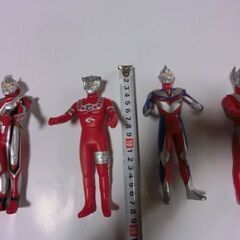 ●ウルトラマン４点まとめてです、年代物にご理解ある方のみ。〈●タロウ、アストラ、ティガ、ネクサスジュネッス画像5）、手動きます、円谷プロダクション、状態綺麗、お手数をおかけします、プロフィール必読ですの画像