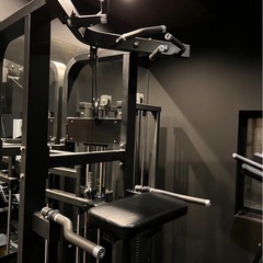 アシストチンニング/ディップス
