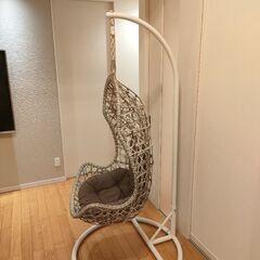 ハンギングチェアの画像