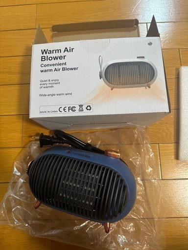 小型ファンヒーター　新品
