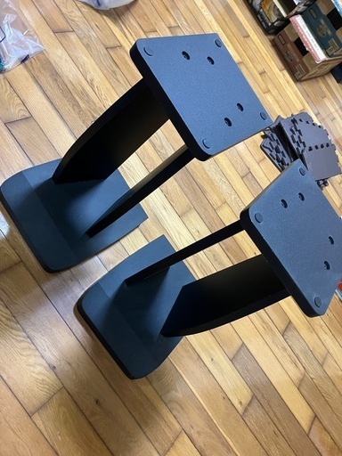 スピーカースタンド