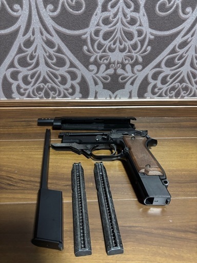 東京マルイ　M93R 　電動ハンドガン