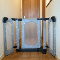 日本育児　おくだけトビラSサイズ　ベビーゲート