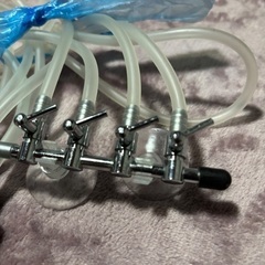 水槽用分岐器、チューブ、ストーンの画像