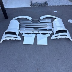 ☆日野純正フロントボディキット 現行17プロフィア☆新車外し！美品！