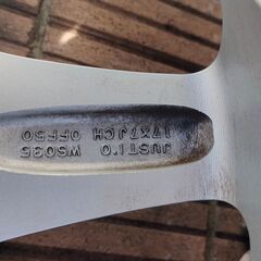 225/65R17 スタッドレスタイヤとホイールセットの画像