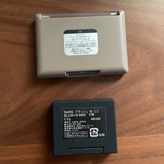 リリミュウ ヴェールグロウチーク04／NARS ブラッシュミニ778の画像