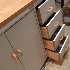 キャビネットの画像