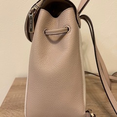 Kate spade ミニリュック
の画像