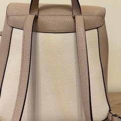 Kate spade ミニリュック
の画像